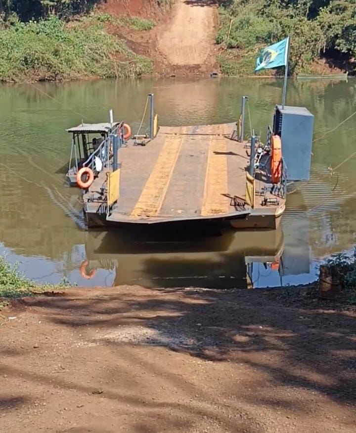 Balsa da Amizade encerra operações após mais de 30 anos e dá lugar à nova ponte sobre o Rio Corumbataí